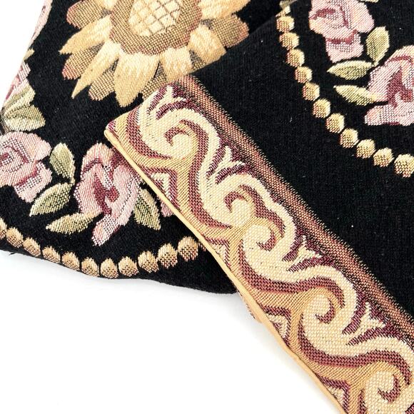 NWOT Vintage tapestry floral bed cover and 2 pillow cases set - Picture 5 of 13